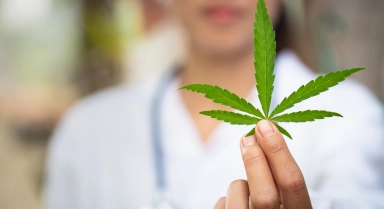 Le CBD peut-il aider à soigner les addictions ?
